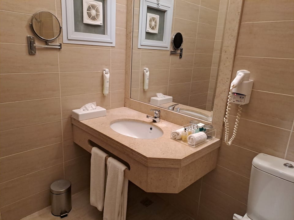 Zimmer Jaz Makadi Oasis Resort