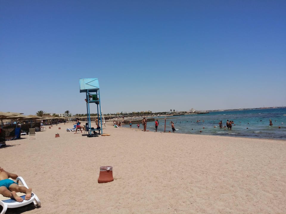 Strand und Liegen Blend Club Aqua Resort