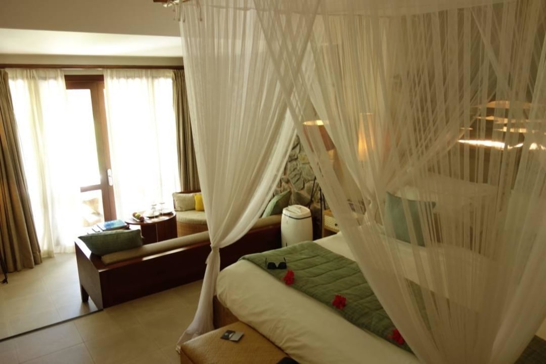 Zimmer Kempinski Seychelles Resort
