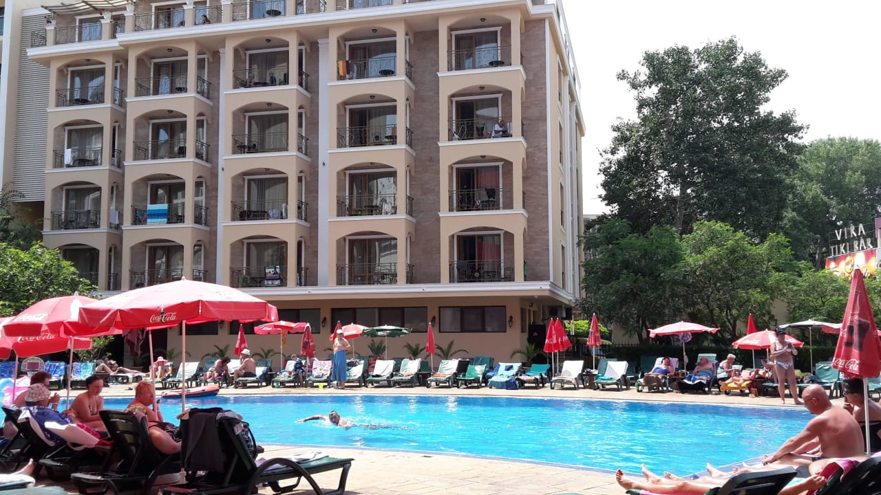 Poolanlage mit neuen Anbau des Mena Palace Hotel Mena Palace