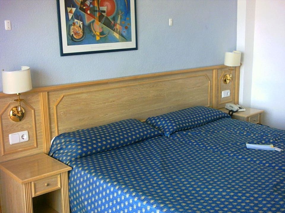 Zimmer/Schlafbereich allsun Hotel Lux de Mar