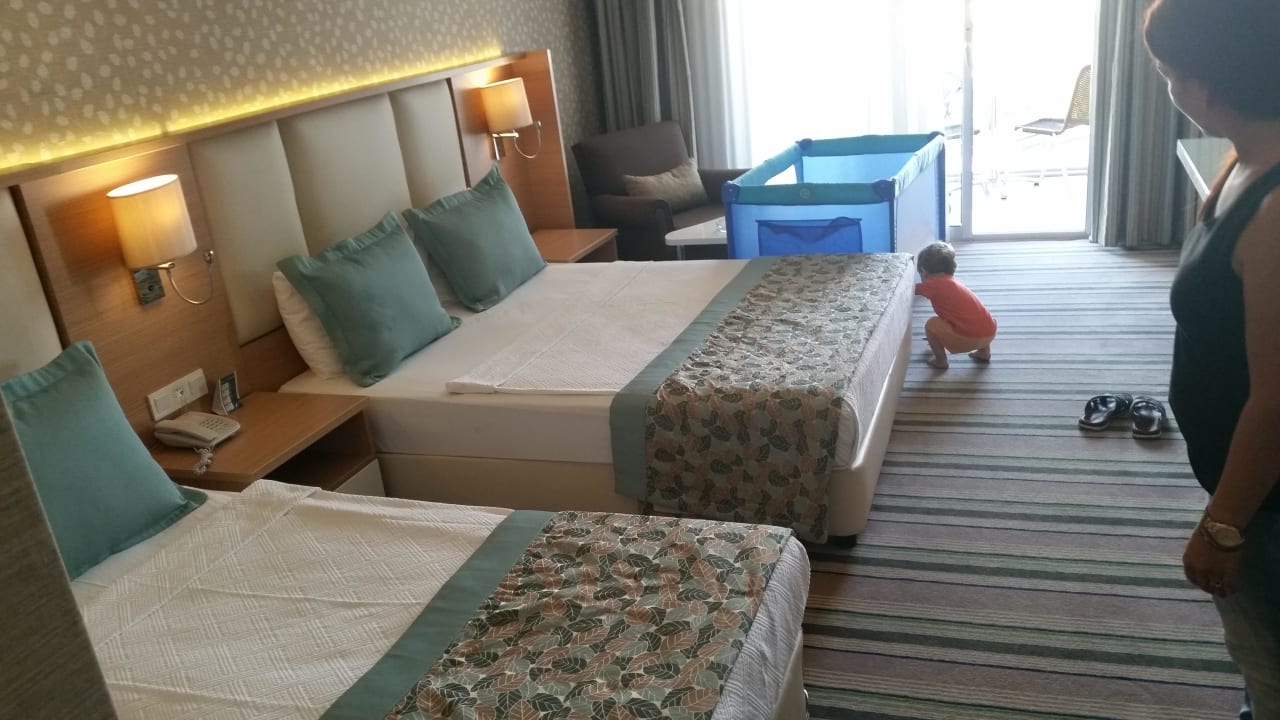Geräumige Zimmer  Hotel Royal Garden Beach