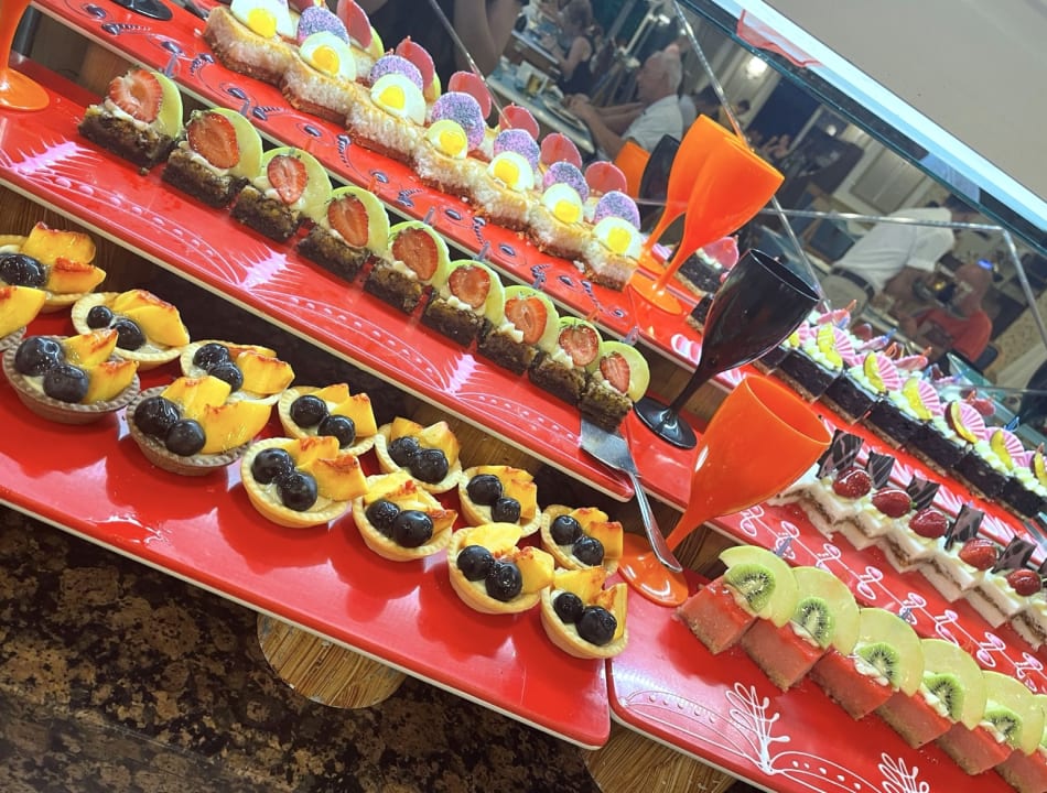 Gastro Dream World Resort & Spa