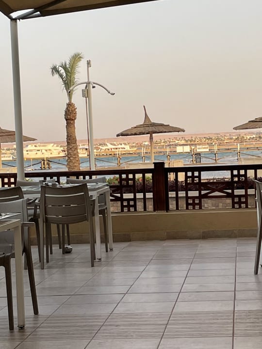 Gastro Beach Albatros Resort
