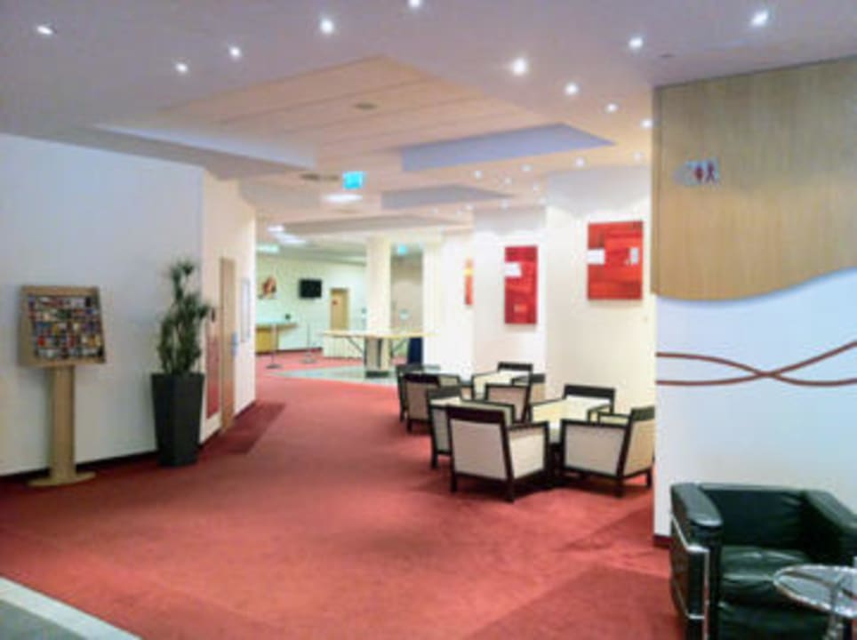 Eingangsbereich Hotel NH Oberhausen