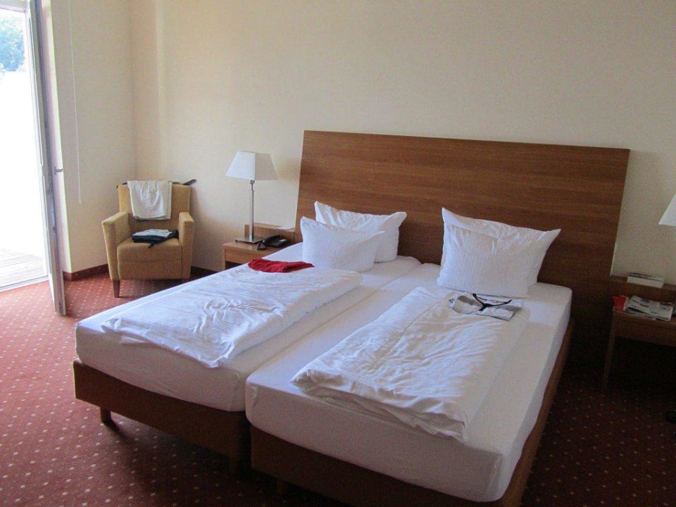 Gemütliches Bett Best Western Plus Parkhotel Maximilian Ottobeuren