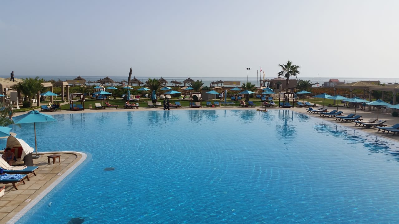 Pool TUI BLUE Palm Beach Palace Djerba