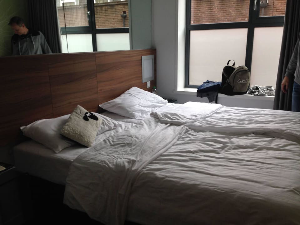 Zwei Einzelbetten Point A Hotel London Paddington