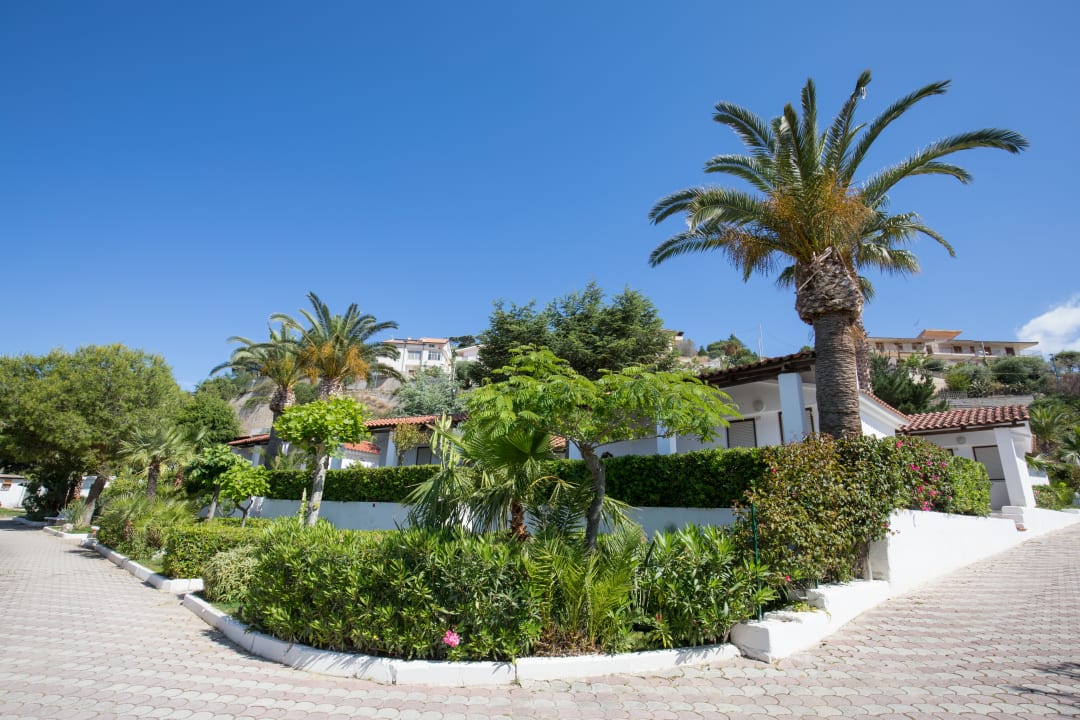 Gartenanlage Villaggio Baia d'Ercole