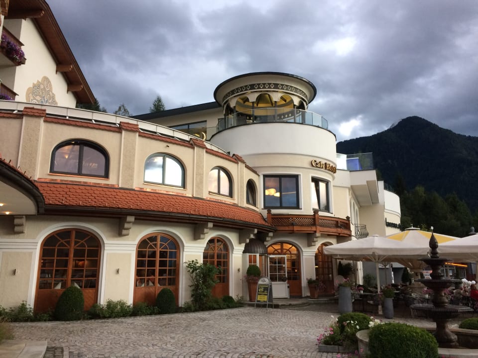 Außenansicht Alpina Alpendorf