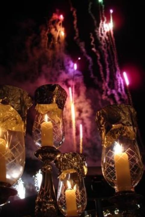 Feuerwerk am Galaabend VONRESORT Golden Coast