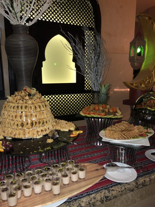 Gastro Miramar Al Aqah Beach Resort