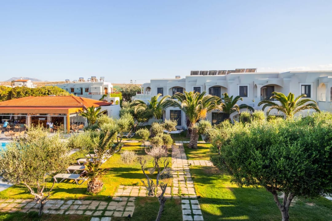 Gartenanlage Malena Hotel & Suites - Adults Only by Omilos Hotels