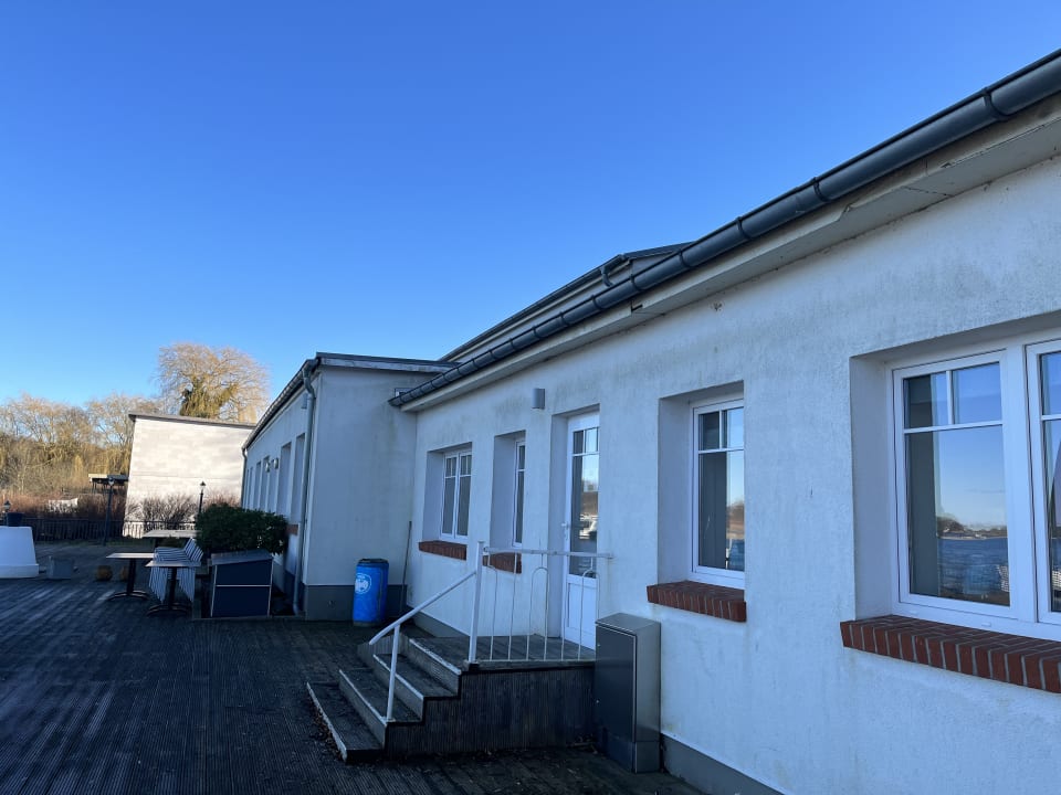 Außenansicht Seehotel Krakow am See