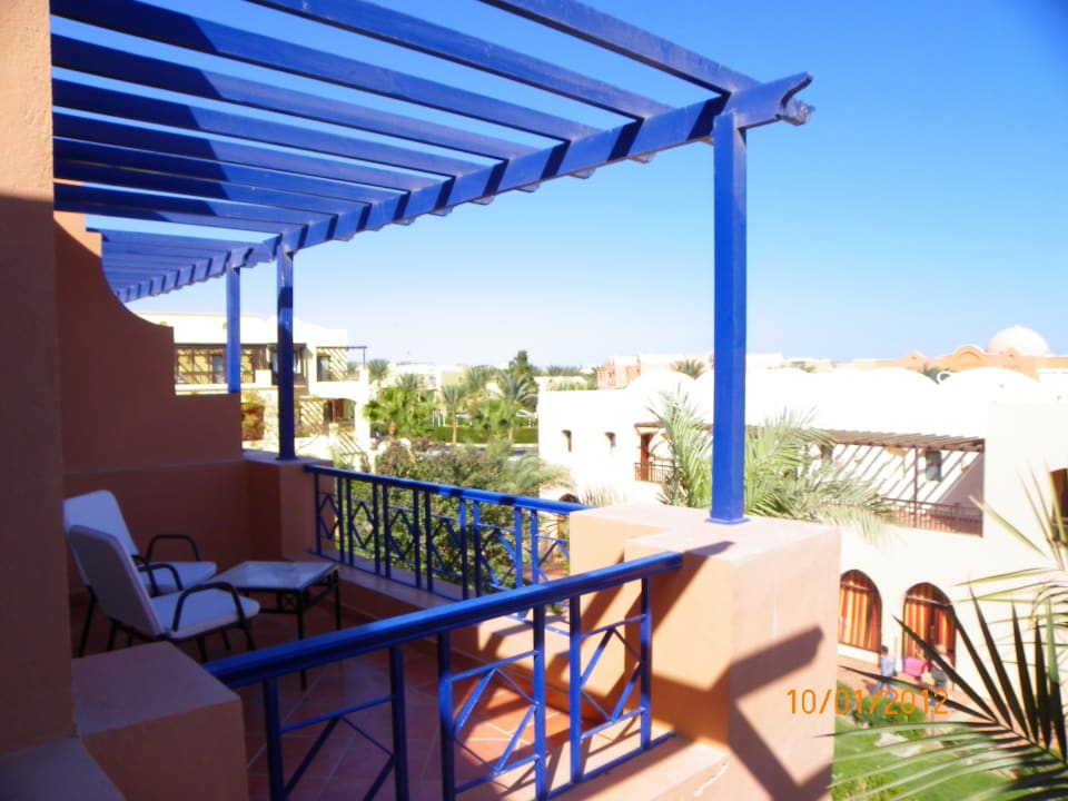 Blick auf den Nachbarbalkon Jaz Makadi Oasis Resort