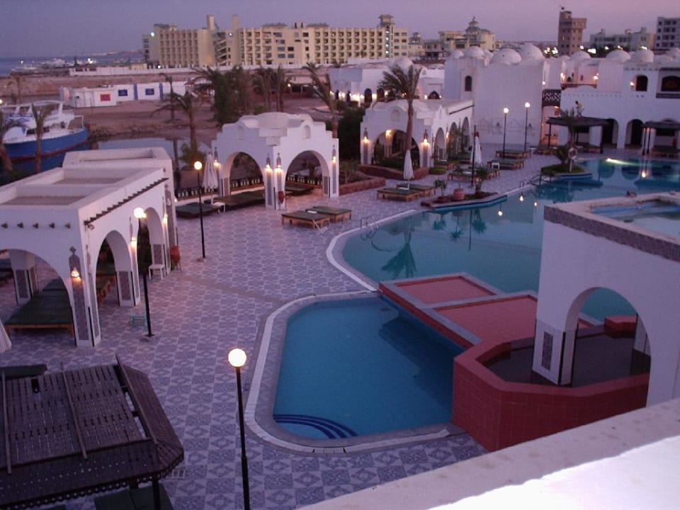 Der Ausblick vom Pool Arabella Azur Resort