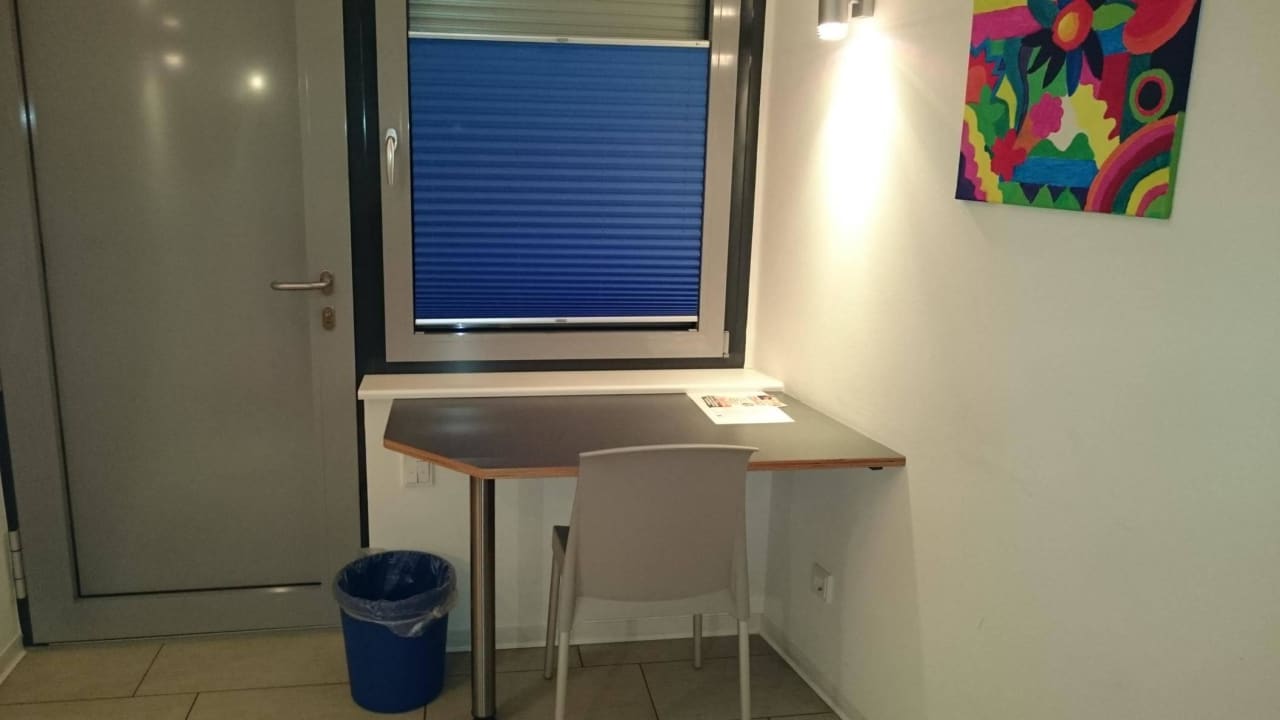 Schreibtisch Arena HOTEL Waldshut