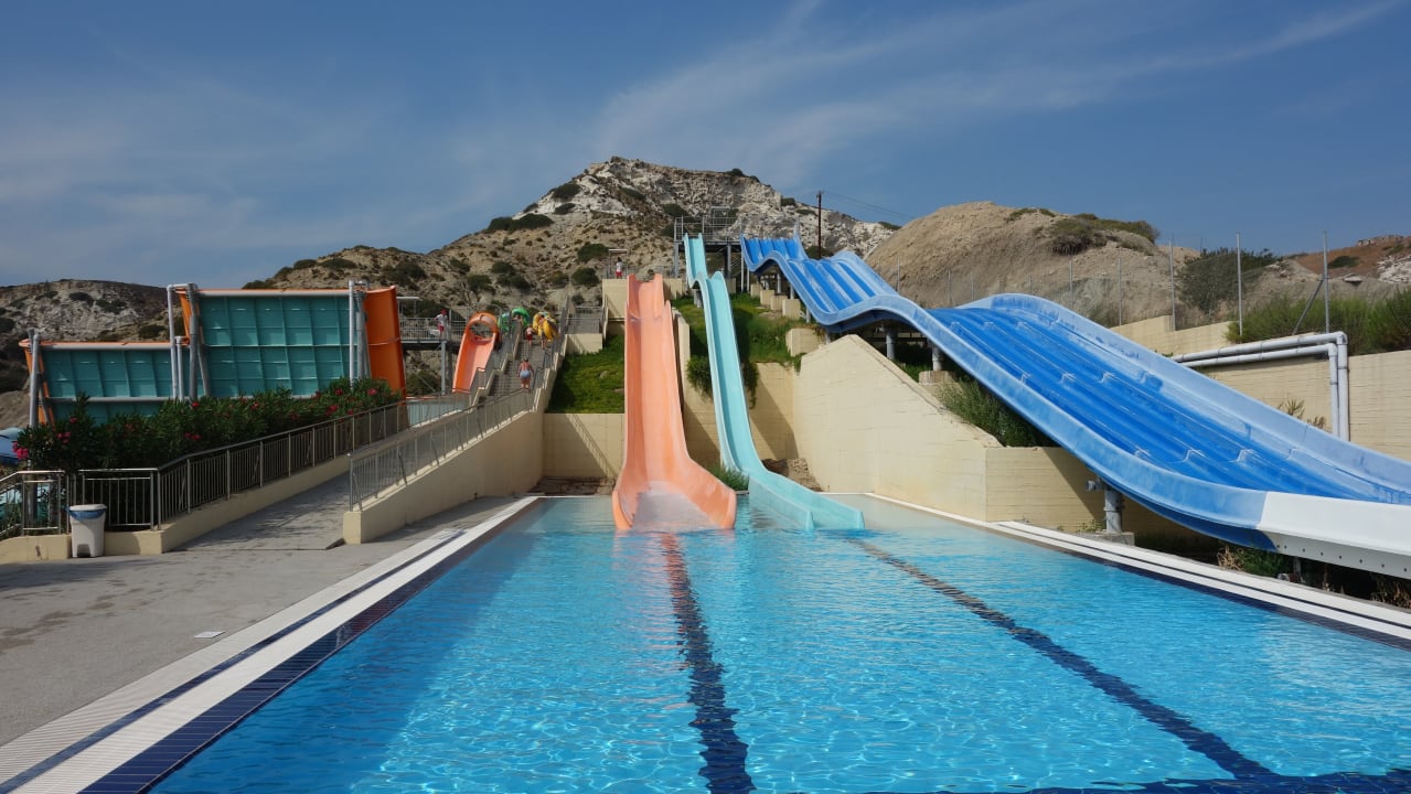 "Wasser Park Aquaticca" Porto Bello Beach (Kardamena) • HolidayCheck