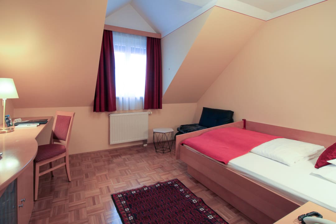 Zimmer Hotel Garni - Thermenoase