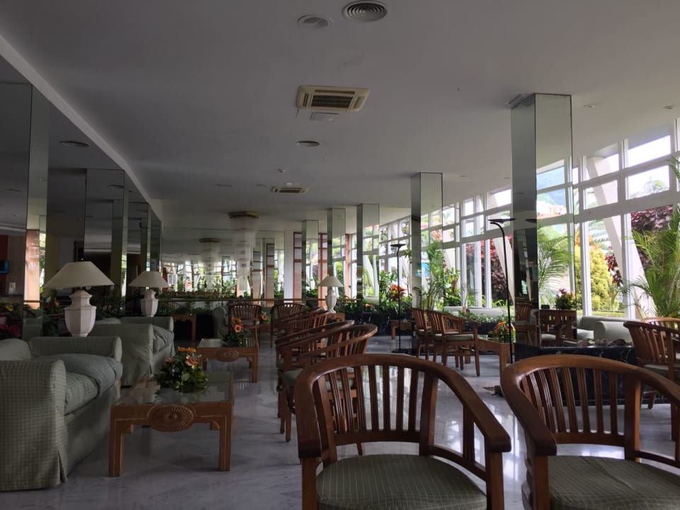 Lobby Coral La Quinta Park Suites