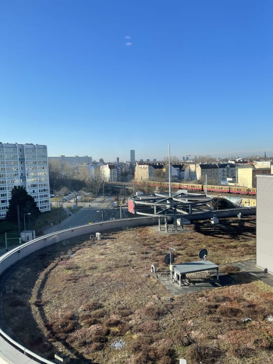 Außenansicht Holiday Inn - the niu, Hide Berlin Friedrichshain