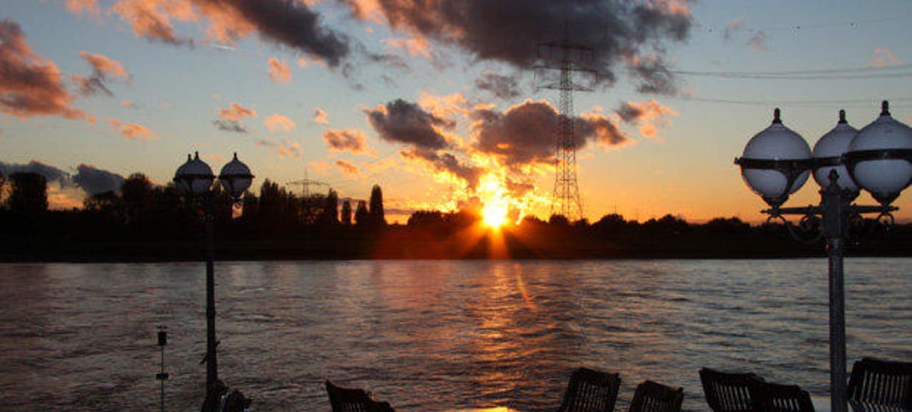 Sonnenuntergang Hotel Baumberger Rheinterrassen