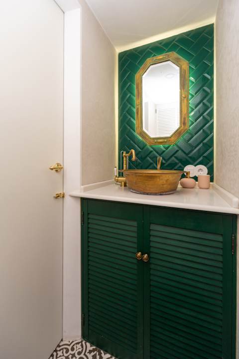 Zimmer Boutique apartments Mason in historical Odessa