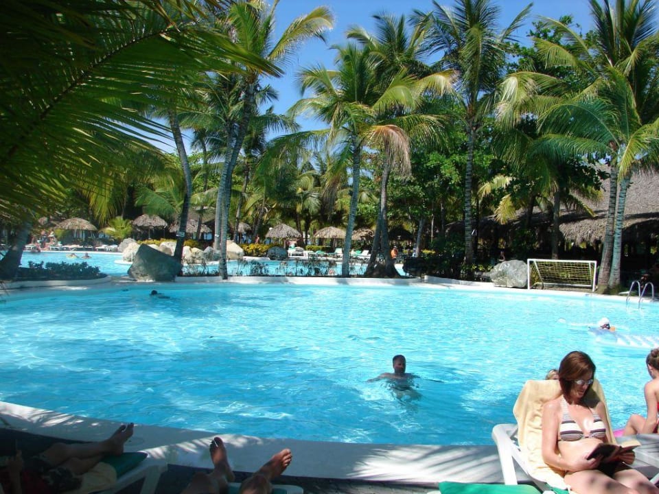 Pool Playabachata Hotel