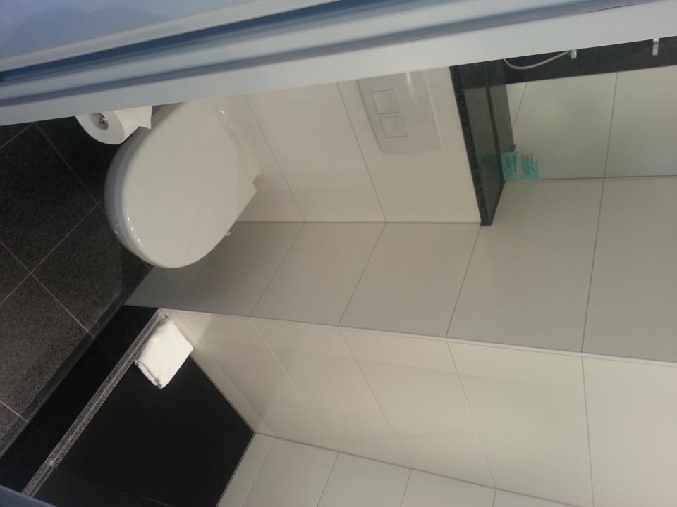 Bad Motel One Köln Waidmarkt