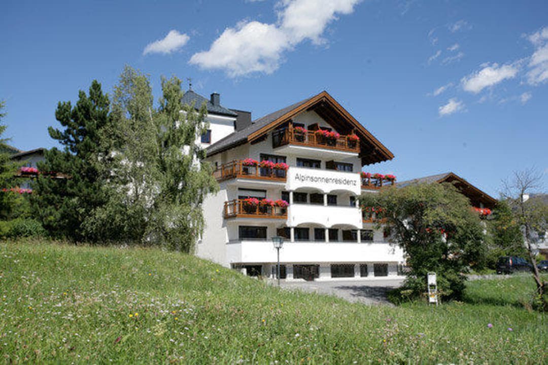 Alpinsonnenresidenz im Sommer Apart-Hotel Alpinsonnenresidenz