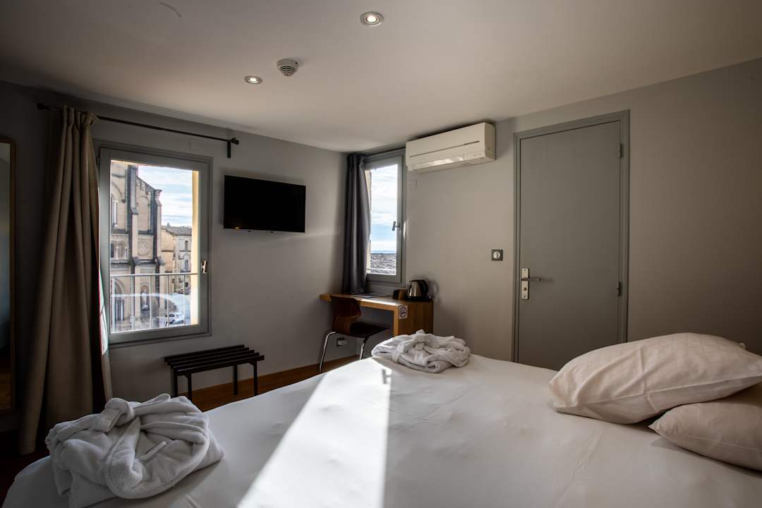 Zimmer Boutique Hotel Entraigues