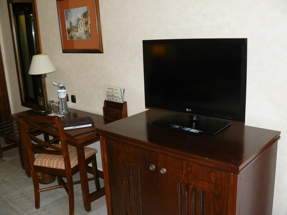 Flatscreen und Minibar Gran Tacande Wellness & Relax Costa Adeje