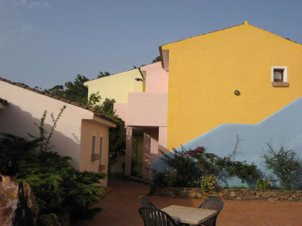 Innenhof der Hotelanlage Hotel Airone