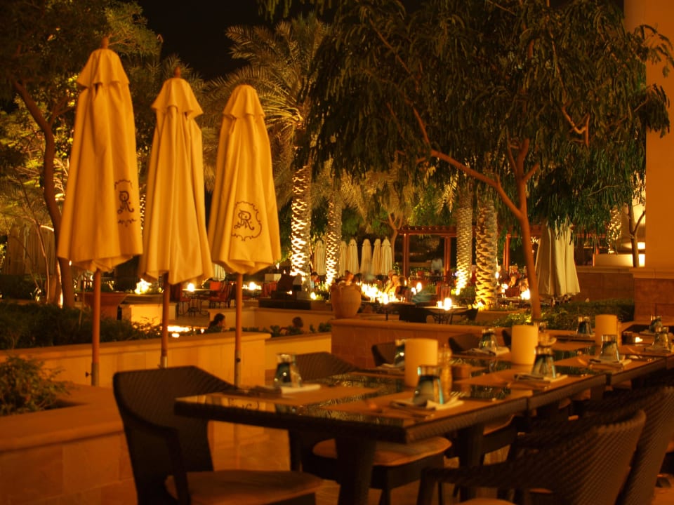 Buffet-Restaurant The St. Regis Saadiyat Island Resort, Abu Dhabi