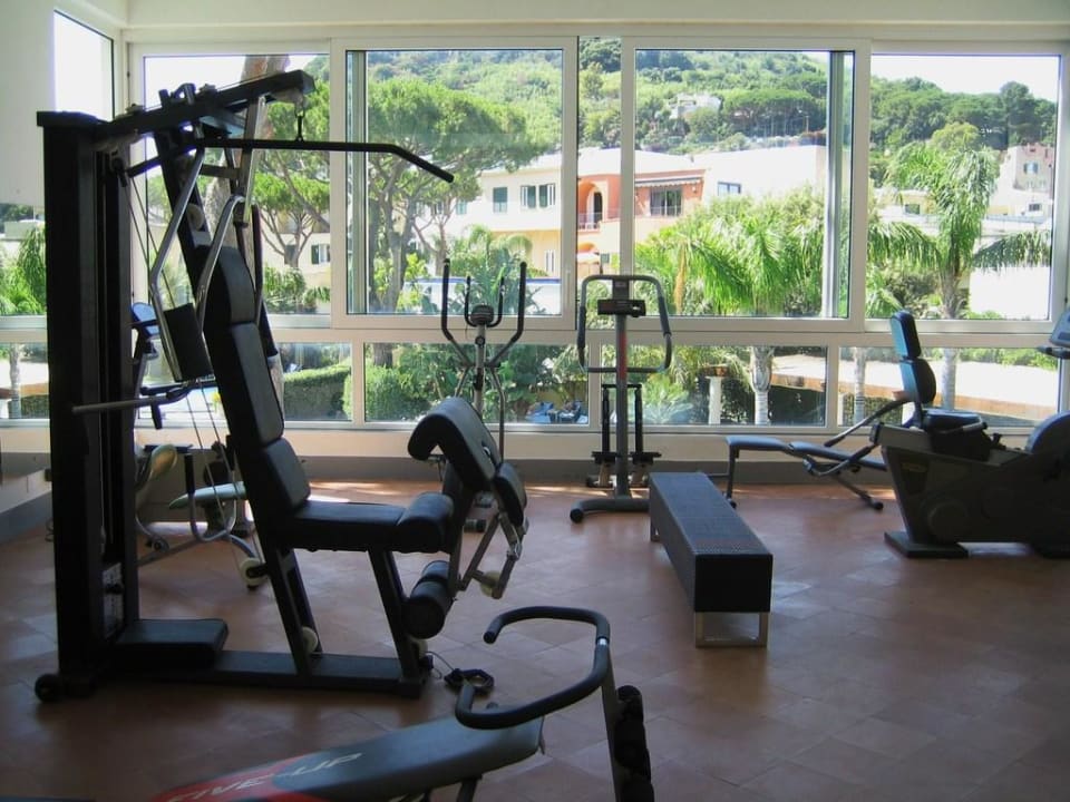 Fitnessraum Albergo La Reginella Resort & SPA Ischia