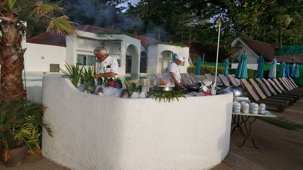Gastro Ocean Breeze Resort