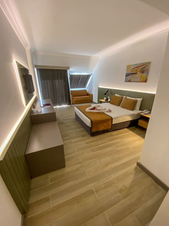 Zimmer Queen's Park Resort Göynük