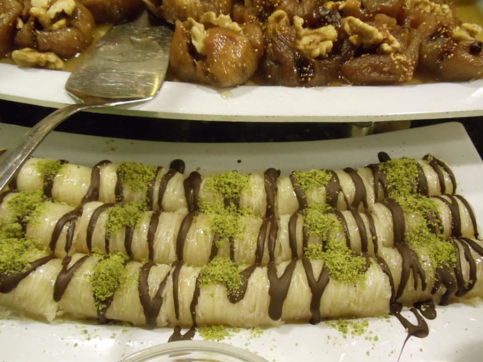 Dessertbuffet Papillon Zeugma Relaxury