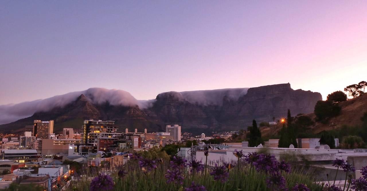 Blick auf den Tafelberg  African Elite Properties