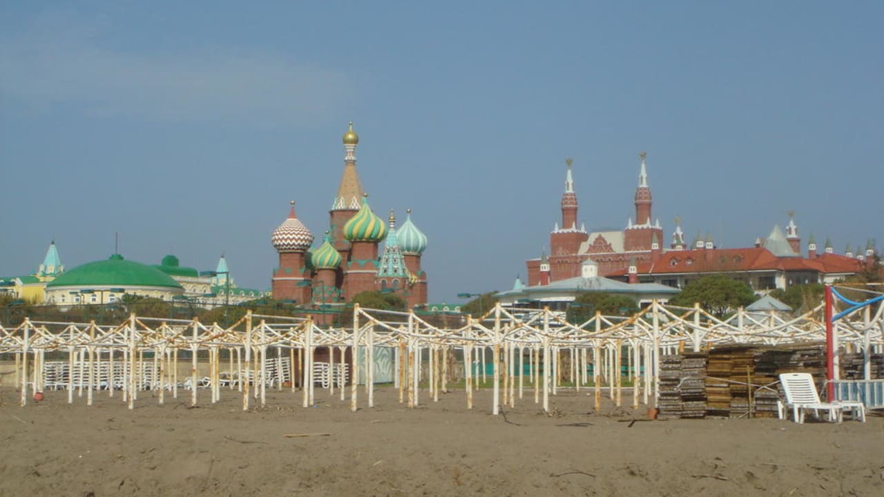 Ausblick vom Strand aus auf das Hotel Swandor Hotels & Resorts Topkapi Palace