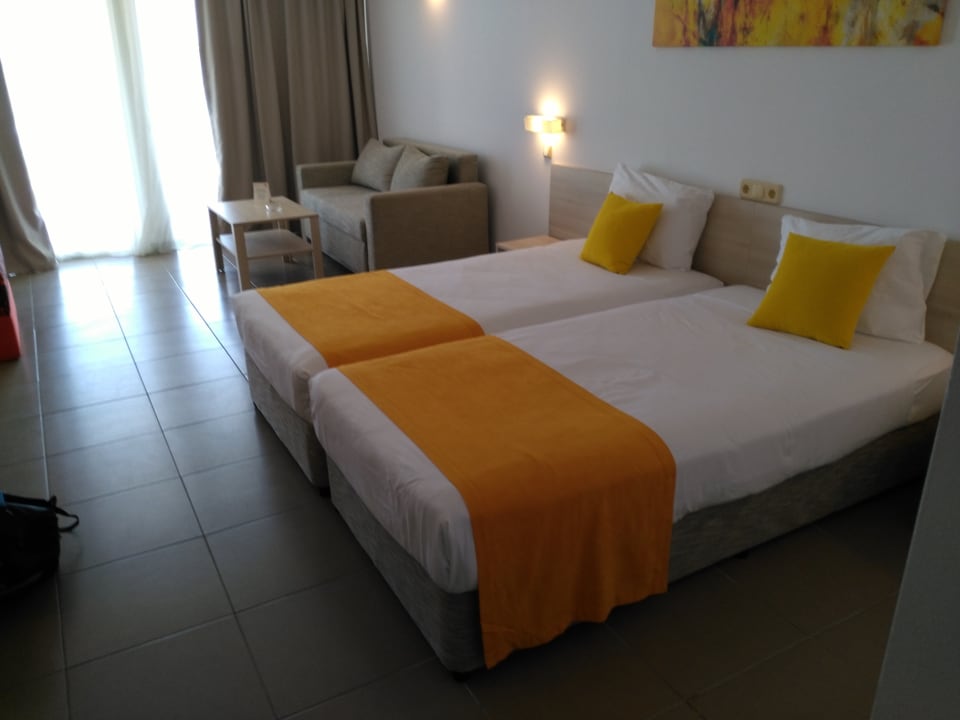 Zimmer AluaSun Helios Beach