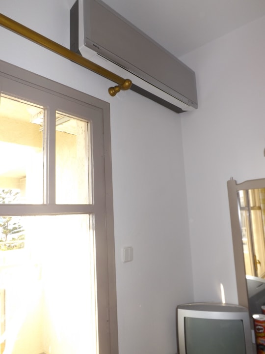 Clim non réglable, tv hs Viva Apartments & Suites