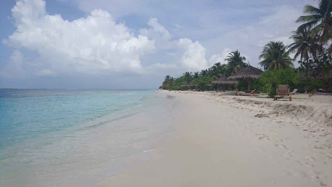 Strand Kuredu Island Resort & Spa