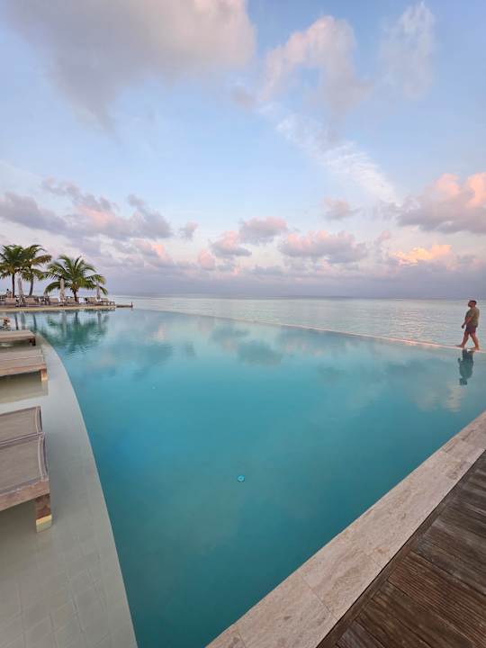 Pool Jawakara Islands Maldives