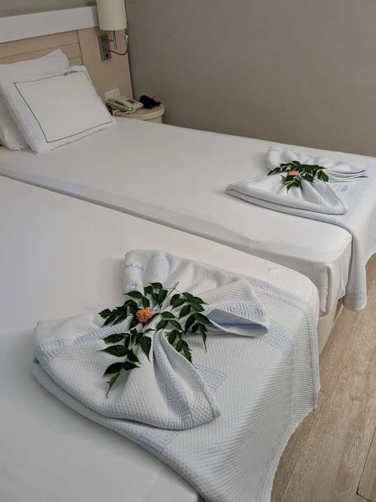 Zimmer Can Garden Beach