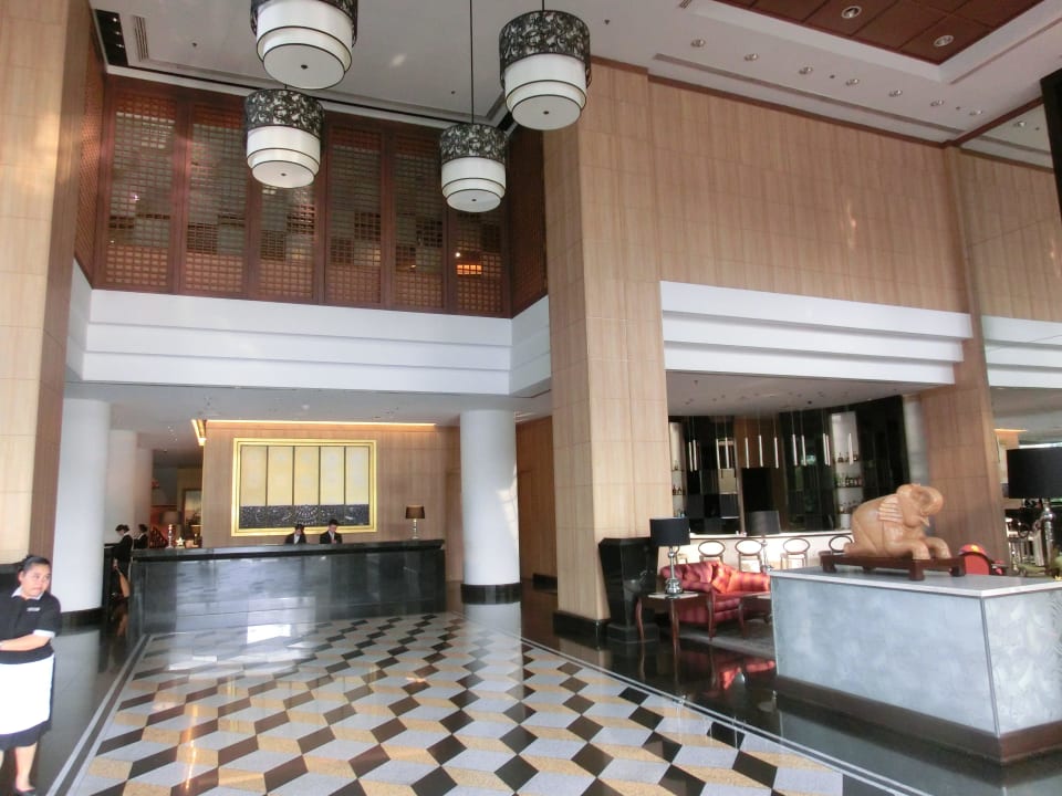 Reception Hotel Century Park