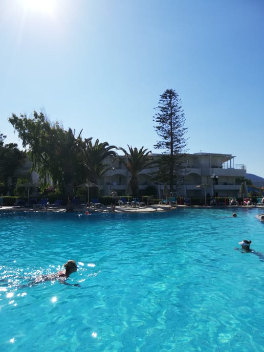 Pool Apollonia Beach Resort & Spa