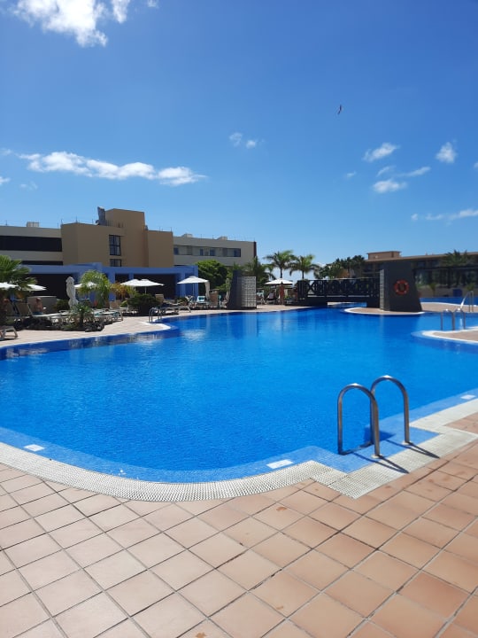 Pool Iberostar Waves Gaviotas Park