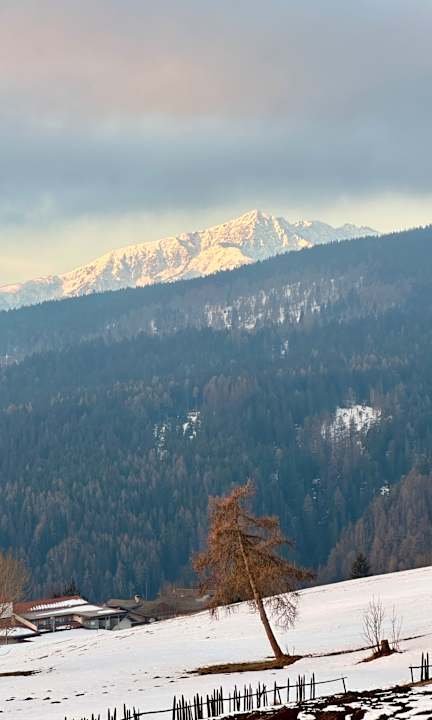 Ausblick SONNENBERG | Panorama Dolomites Wellbeing