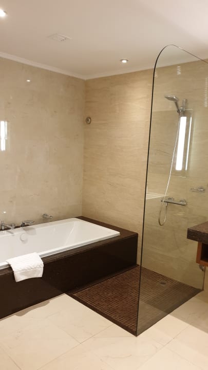 Zimmer DoubleTree by Hilton Resort & Spa Marjan Island